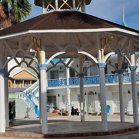 Cortlang Vacation Rentals - Located In El Pueblito Near Playa Dorada Pop Puerto Plata Exteriör bild